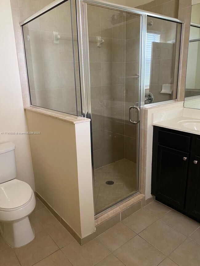 Building Photo - 9411 SW 172nd Ave