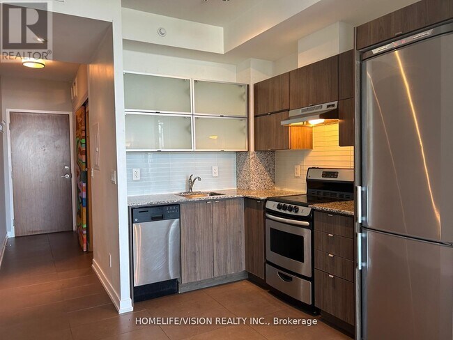 Photo du bâtiment - 170 Fort York Blvd