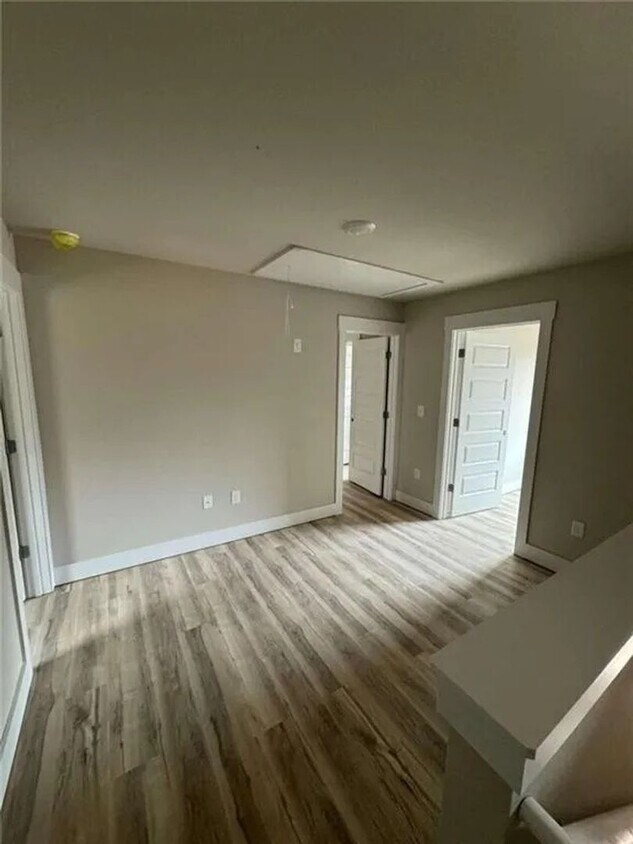Foto del edificio - Spacious 5BR House, 2023 new built, 1 acre...
