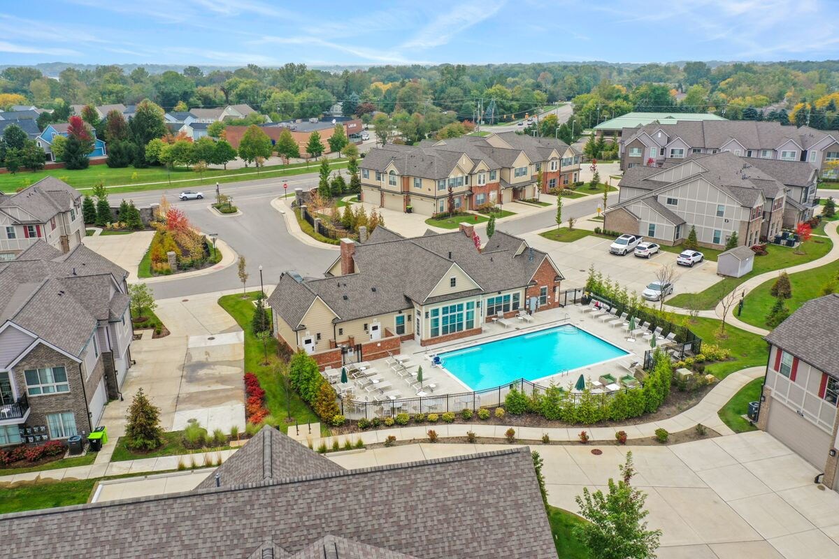 Encore At Manchester Apartments in Novi, MI