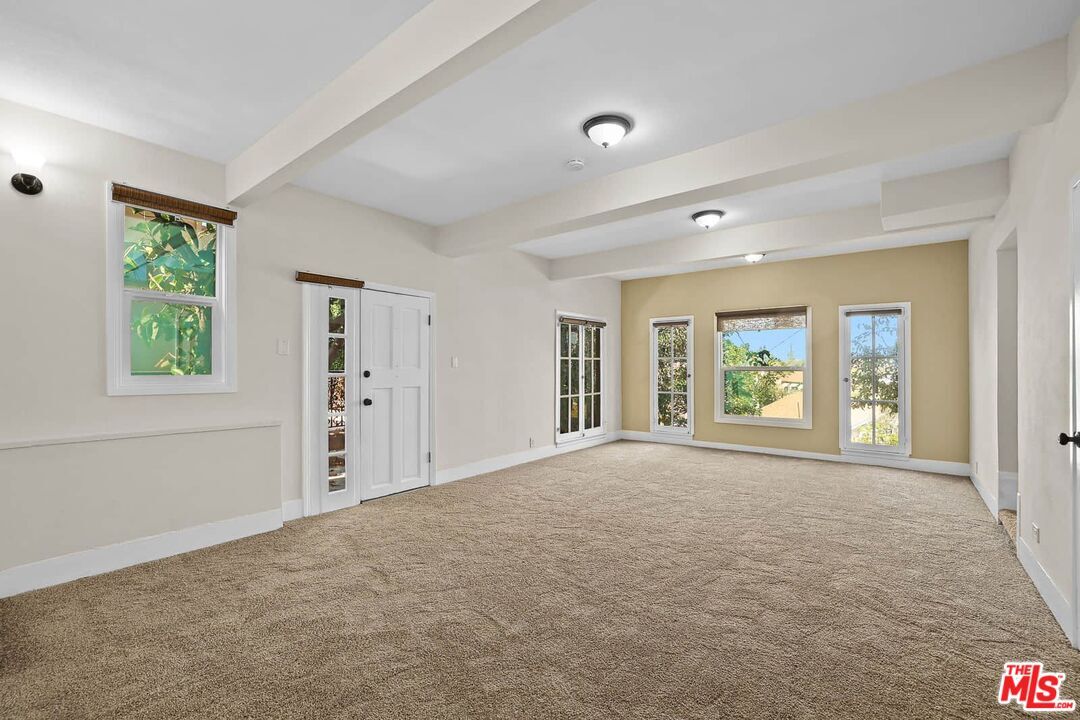 Primary Photo - 1035 Marion Dr