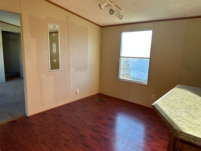 Building Photo - 44 Penrod Rd