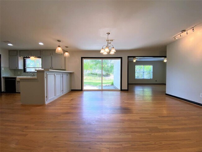 Foto del edificio - 5242 Beechnut St