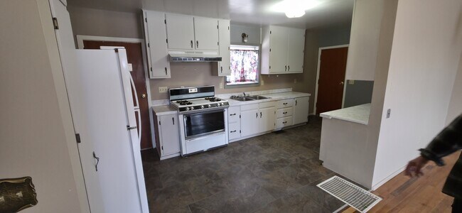 Foto del edificio - 30360 US Hwy 24 N
