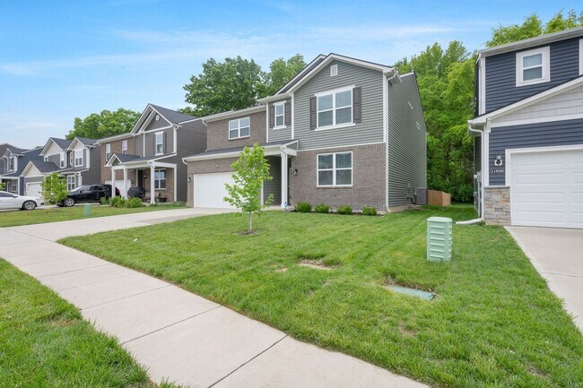 Building Photo - Don’t Miss This One: 4BR Gem with Fenced Y...