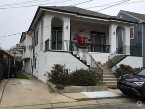 Building Photo - 4931 S Rocheblave St