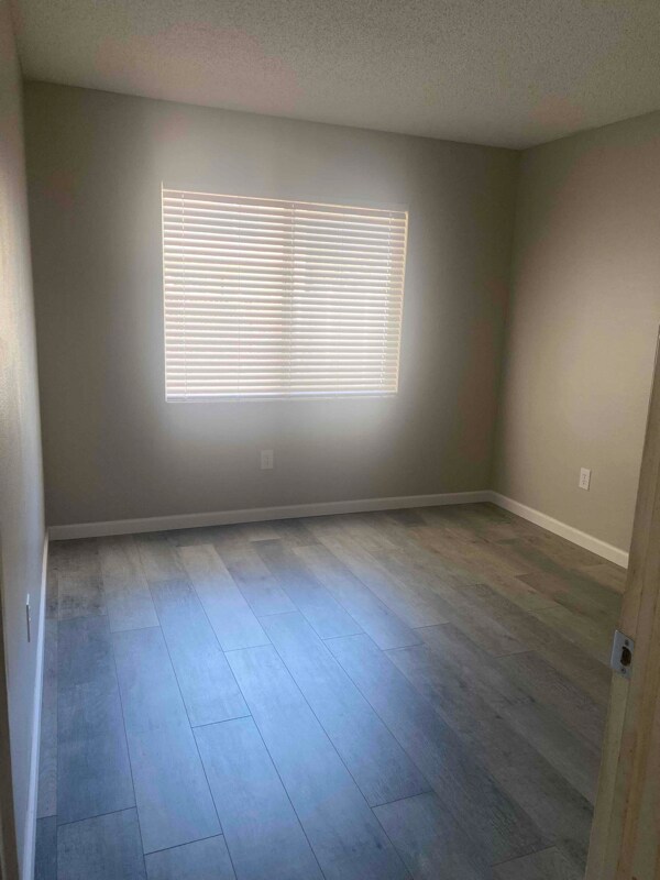 Foto del edificio - 1414 Birchstone Ave