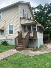 Building Photo - 316 Avenue D