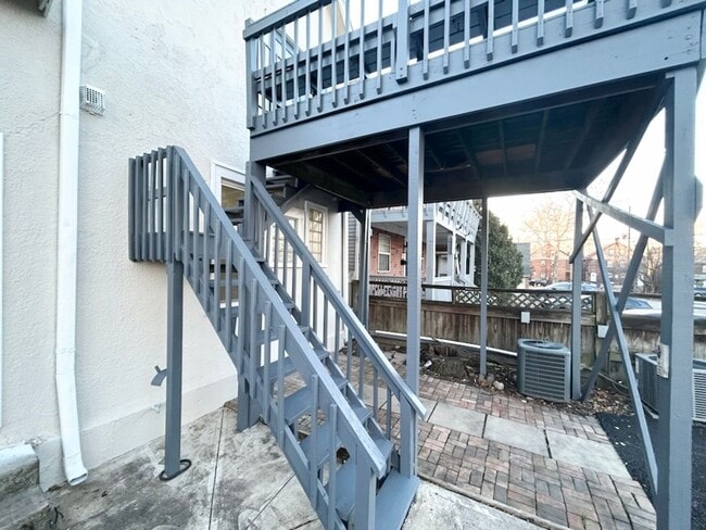 Building Photo - Ultimate Shared Living near OSU Campus!  7...