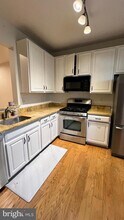 Building Photo - 1300 Windleaf Dr