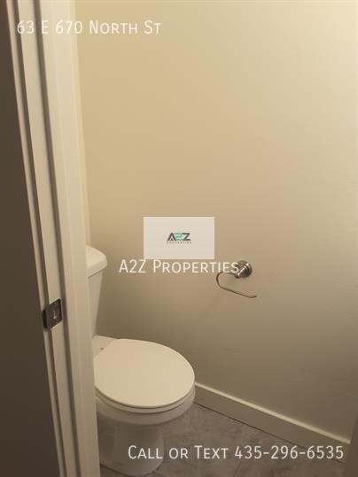 Foto del edificio - 63 E 670 N St