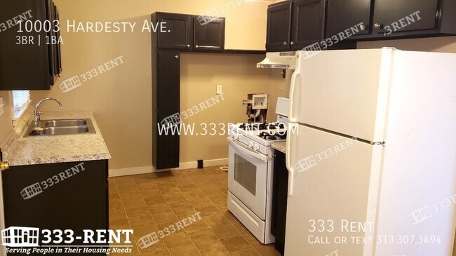 Building Photo - 10003 Hardesty Ave