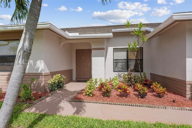 Foto del edificio - 9601 Dunhill Dr