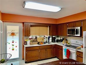 Foto del edificio - 3499 SW 1st Ave