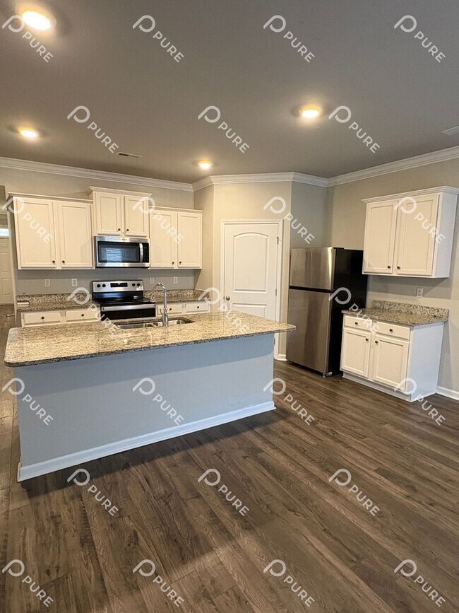 Foto del edificio - 14170 Lannister Ln