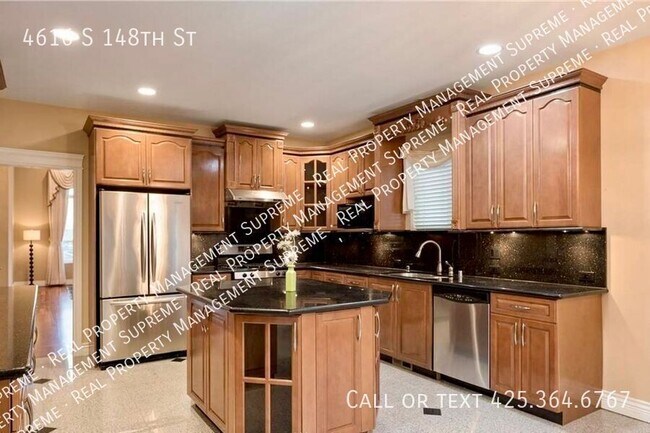 Foto del edificio - 4616 S 148th St