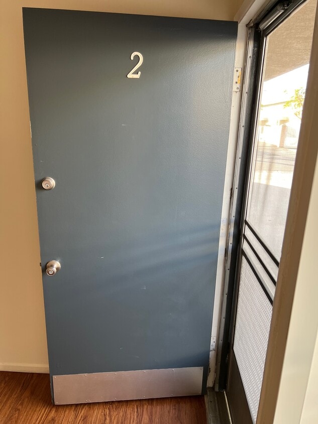 15746 Blaine Ave Unit 2, Bellflower, CA 90706 Apartments in