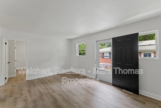 Photo - 1522 N Roxboro St Apartment