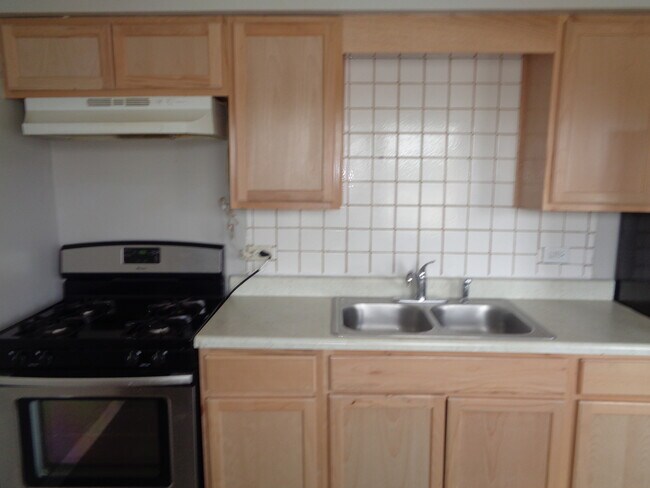 Foto del edificio - 7831 Roberts Rd