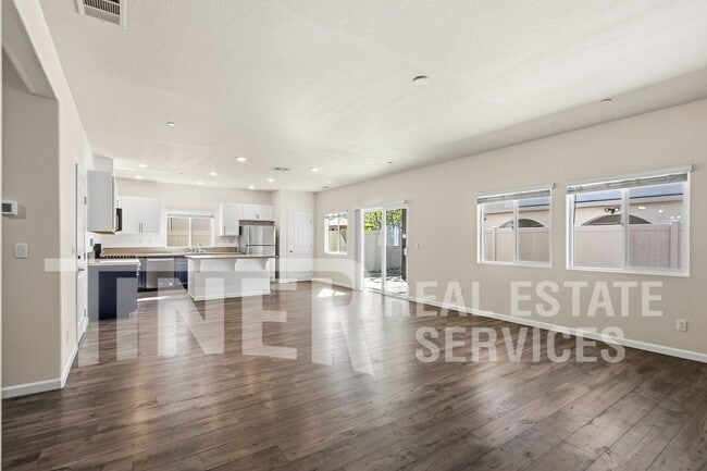 Building Photo - 22 Tulip Ridge Ct.