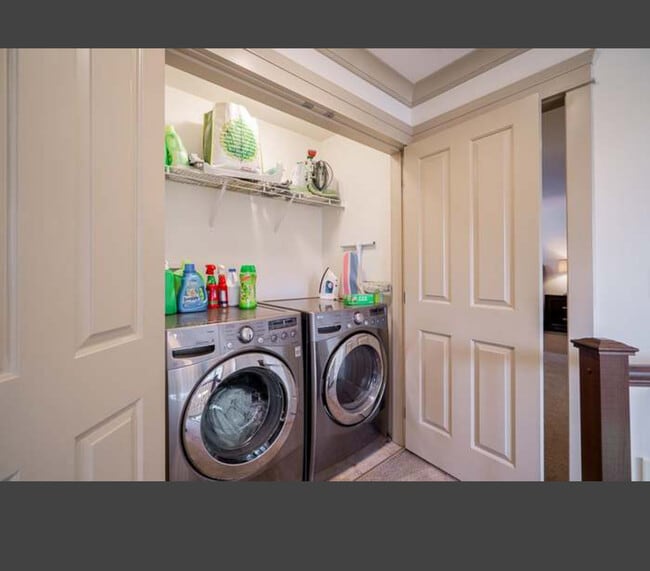 Building Photo - Beautiful home for Rent in Langley