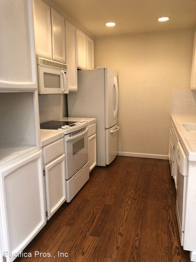 Building Photo - 2 br, 2 bath House - 7861 Rush River