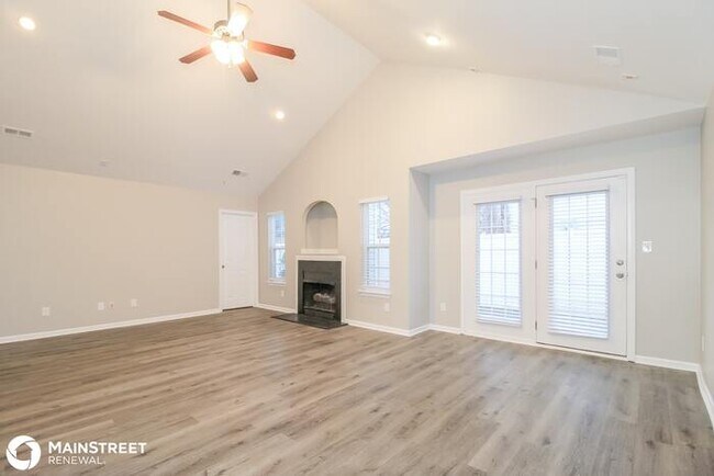 Building Photo - 556 Lakeside Valley Dr, Winston-Salem, NC ...
