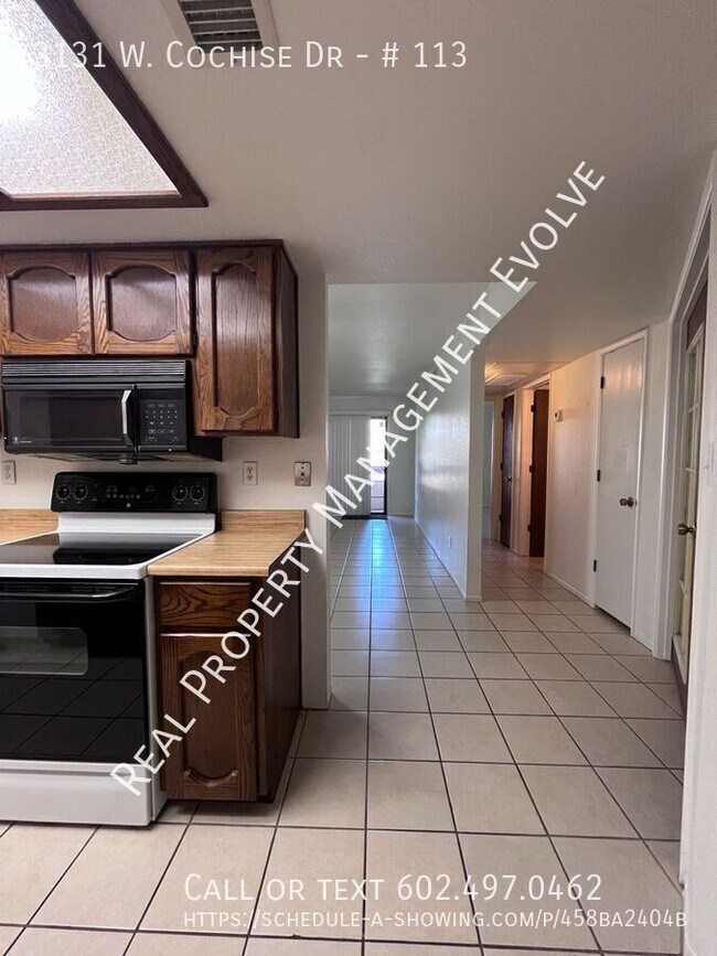 Building Photo - 3131 W Cochise Dr