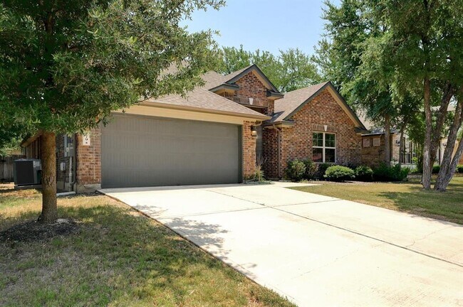 Foto del edificio - 179 Treehaven Ct