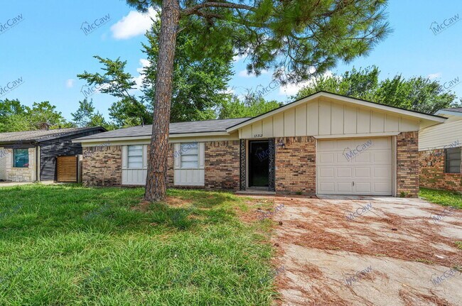 Building Photo - 12212 Duchess Dr