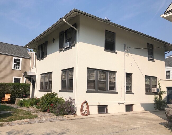 Foto del edificio - 19 Valley Rd