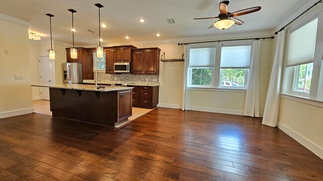 Building Photo - 225 Turtle Cove