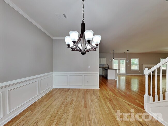 Building Photo - 2725 Sedgeview Way NE