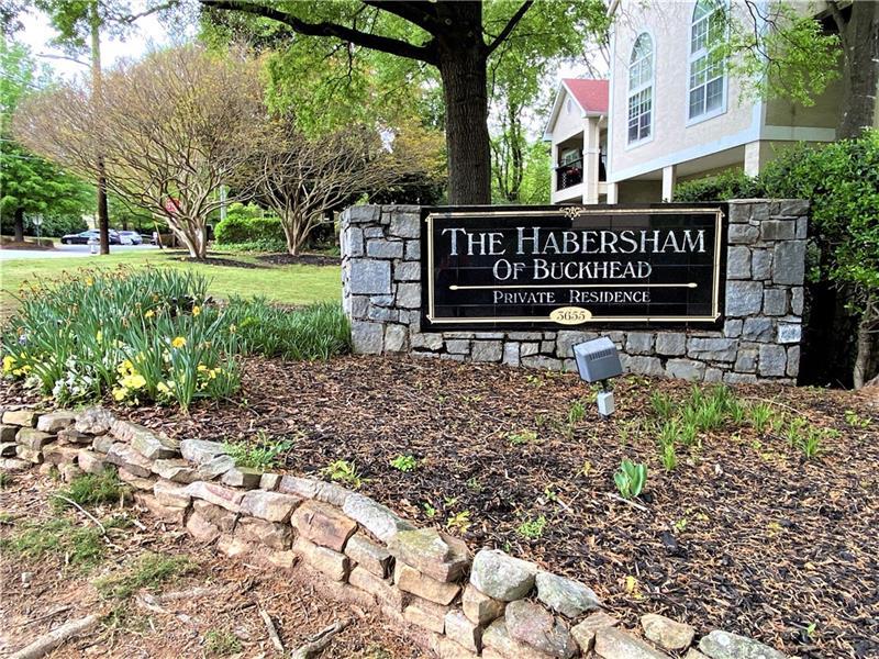 Foto principal - 3655 Habersham Rd NE