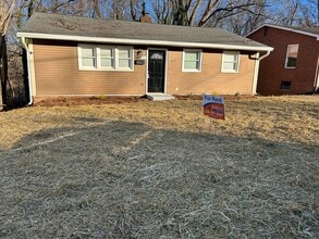 Building Photo - 1629 Emerald St