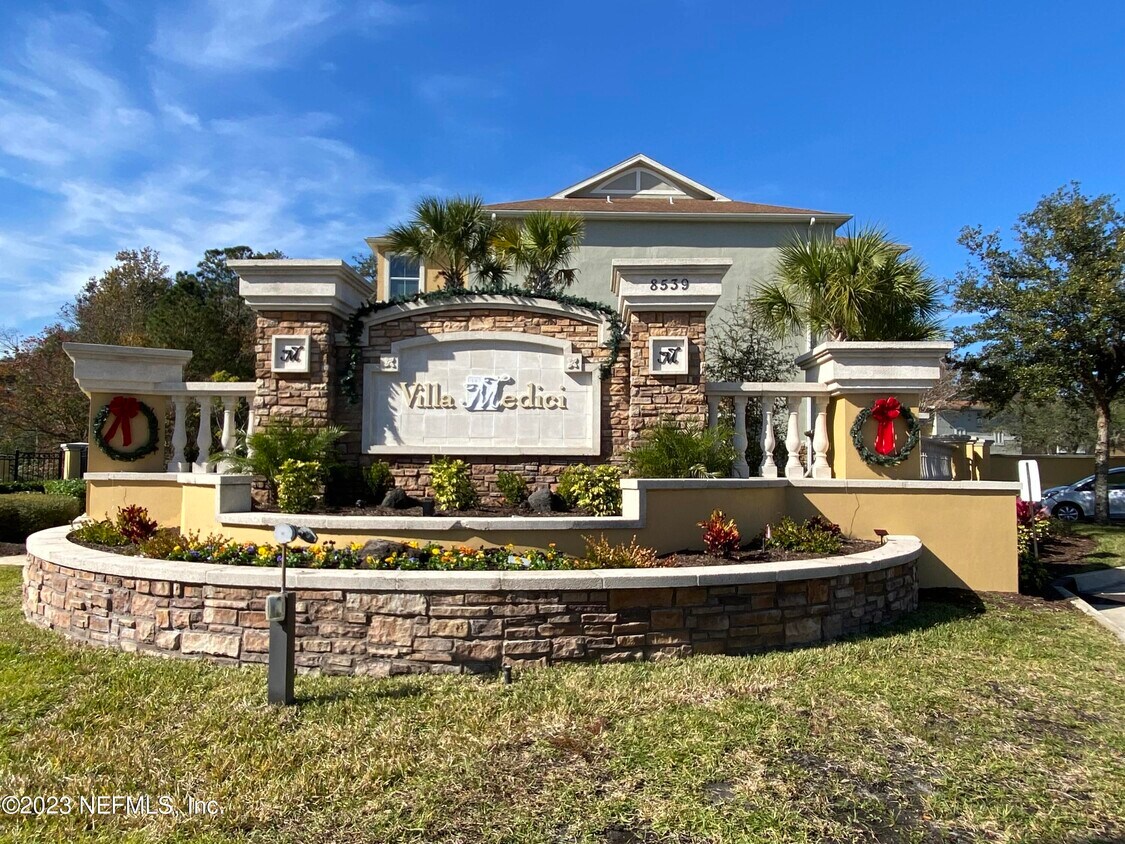 8539 Gate Pkwy W Unit 1716, Jacksonville, FL 32216 Condo for Rent in