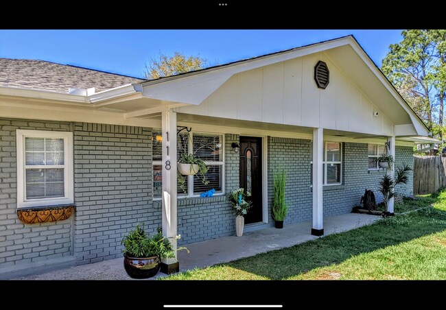 Building Photo - 118 Ben Dr