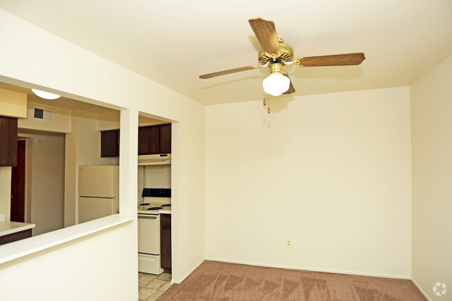 1BR, 1BA - Clairridge Estates Apartments