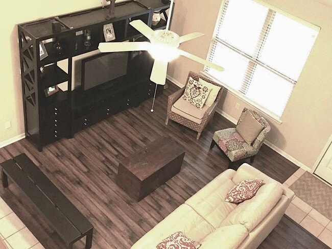 Foto del edificio - 6422 Addlestone Ridge Ln