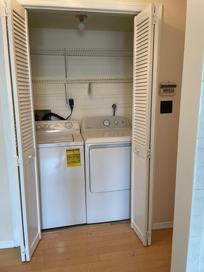 113 Keystone Ct Unit 113, Woodbridge, NJ 07095 Condo for Rent in