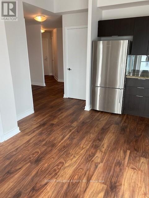 Photo du bâtiment - 5740-5740 Yonge St