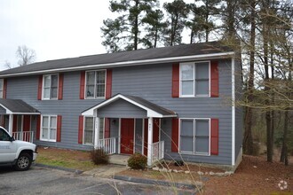 Building Photo - 987 Odom Dr