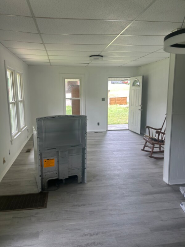 Foto del edificio - 221 Wilkins Ave