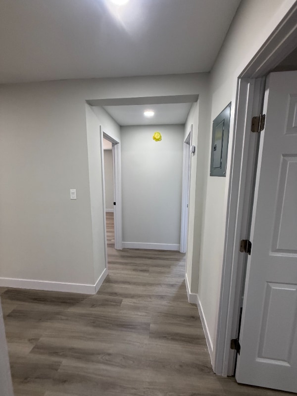 Building Photo - 1443 W 105th St