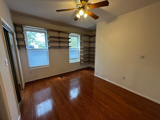 Foto del edificio - 1246 Duncan Pl NE