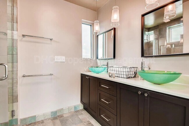 Foto del edificio - 574 Marietta St NW