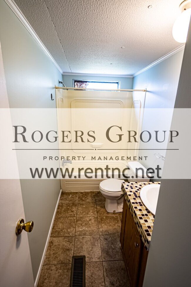Building Photo - Homes for rent in Kittrell NC - 178 Hidden...