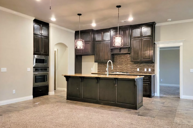 Foto del edificio - Beatuiful 4BD/2BTH home in Norman!