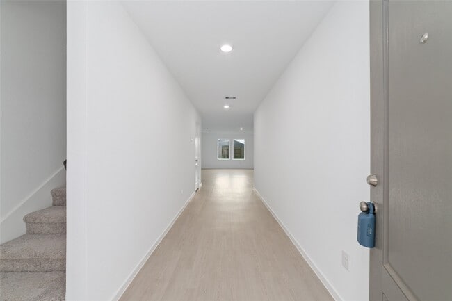 Building Photo - 26826 Vanilla Pearls Ln