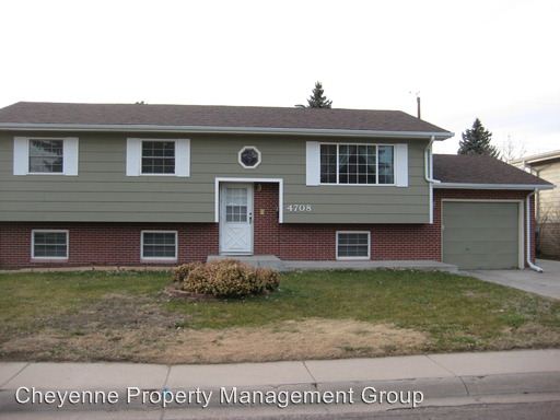 Building Photo - 4708 Pineridge Ave